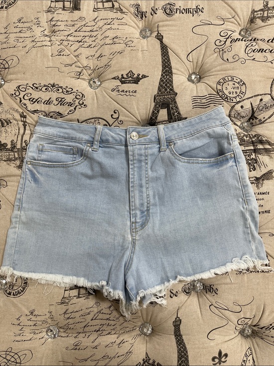 Forever 21 Pants - Forever 21  Frayed Hem Denim Shorts